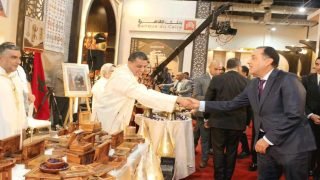 من سوس ماسة إلى القاهرة الصناعة التقليدية المغربية تعرض إبداعاتها في «تراثنا 2026»